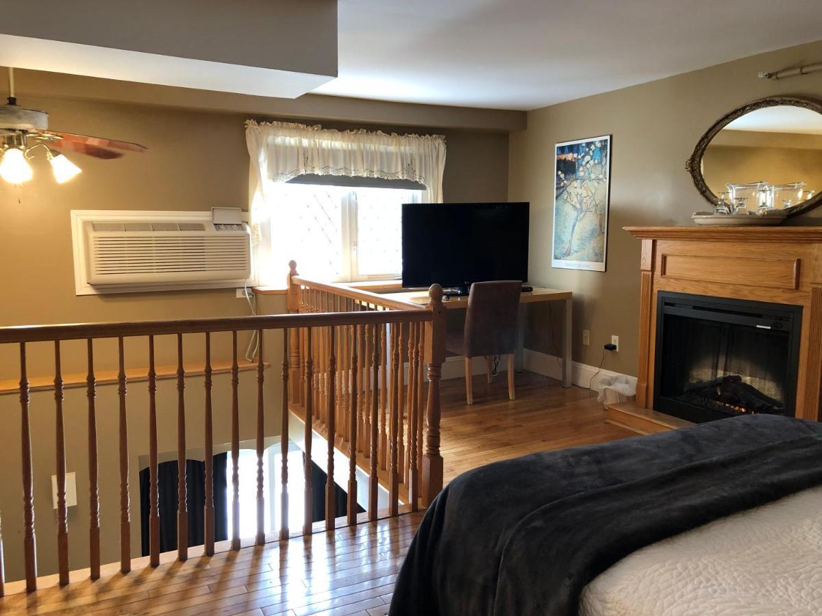 セントジョンズ Leaside Manor Bed & Breakfast エクステリア 写真